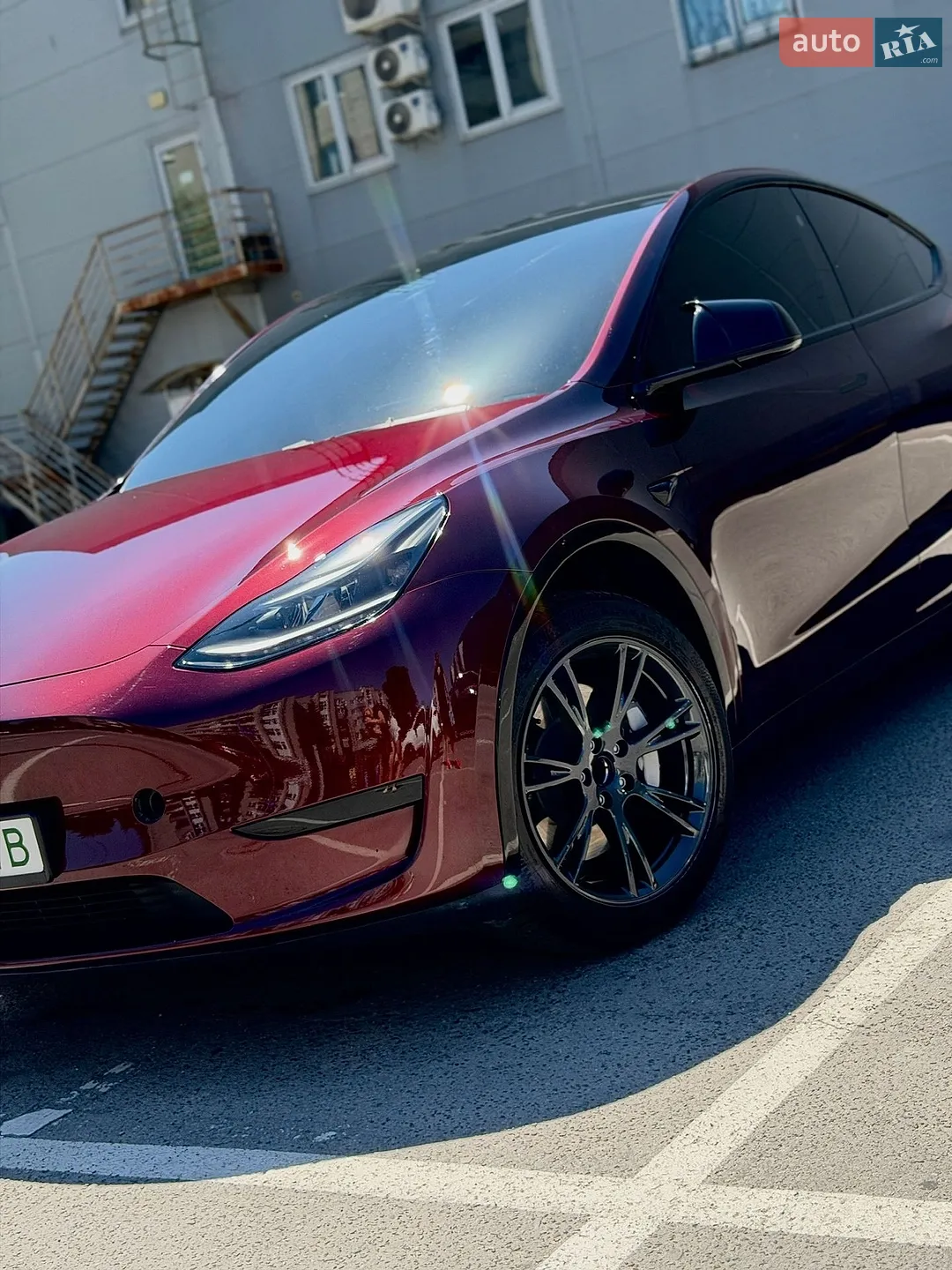 Tesla Model Y, 2024