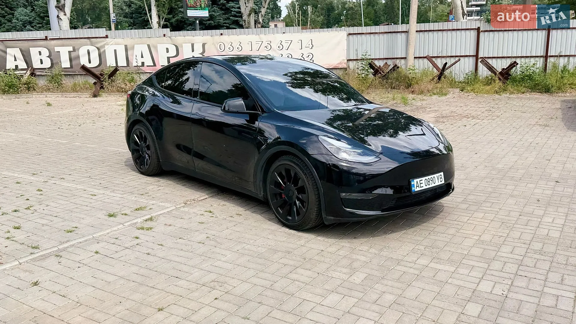 Tesla Model Y, 2022