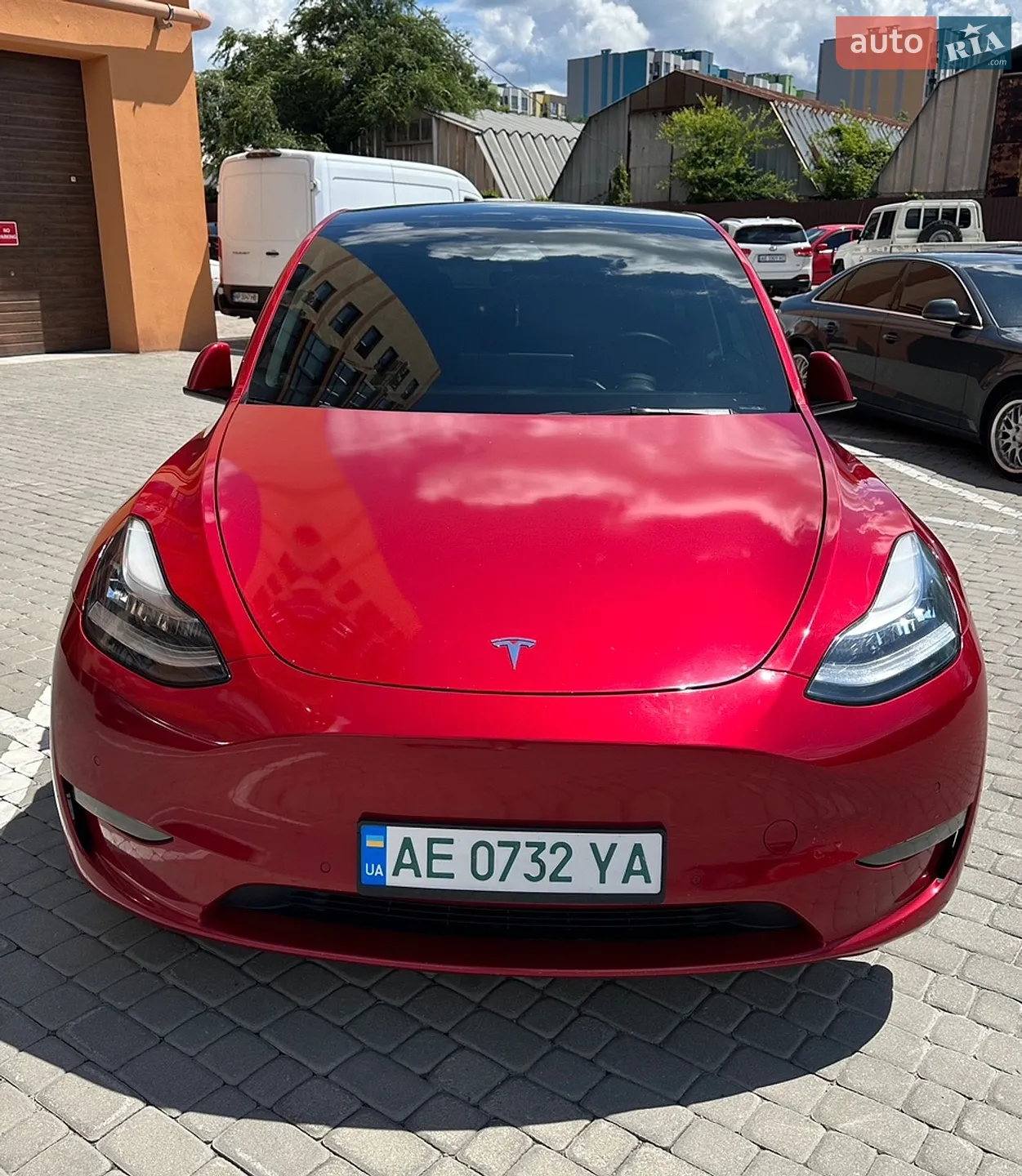 Tesla Model Y, 2021