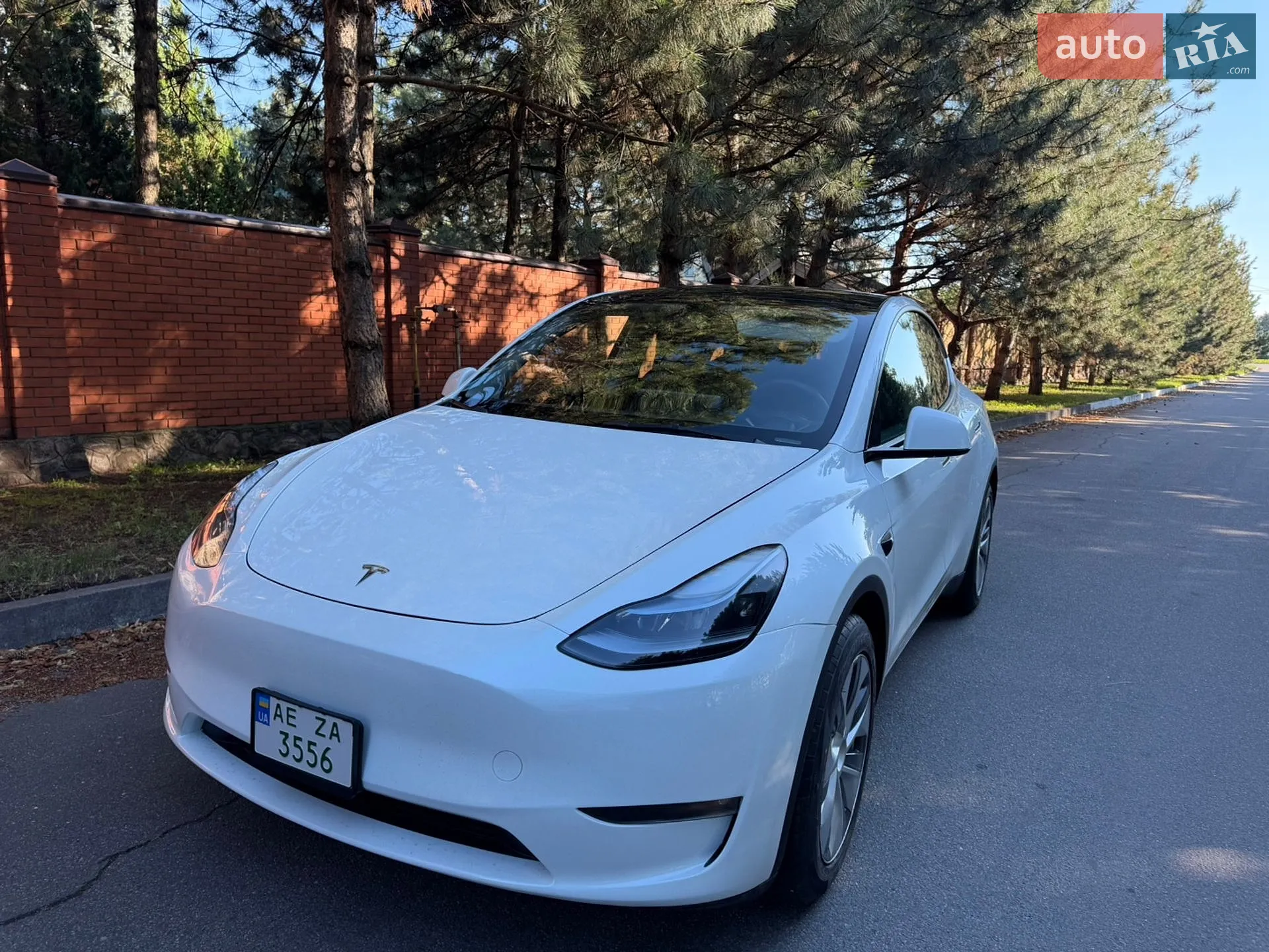 Tesla Model Y, 2023