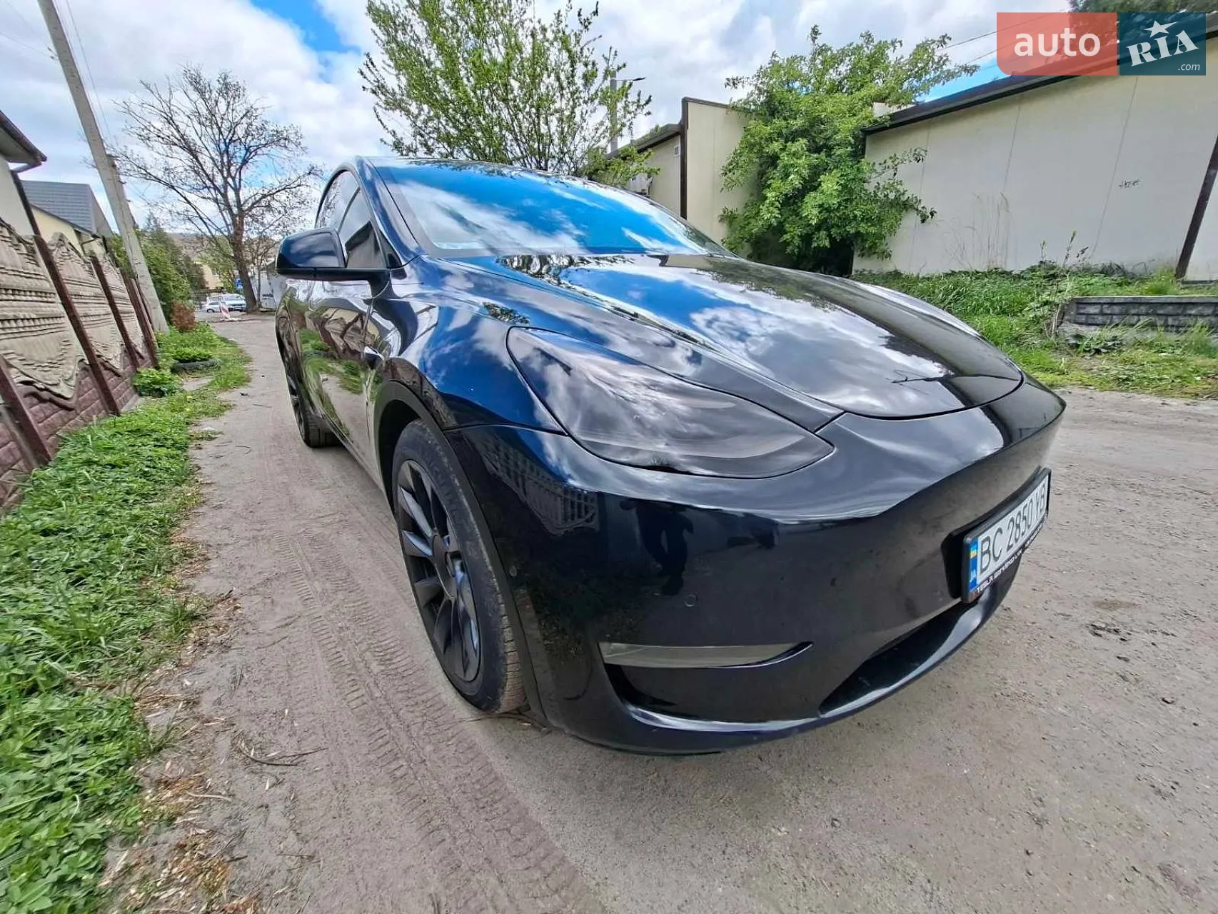 Tesla Model Y, 2021