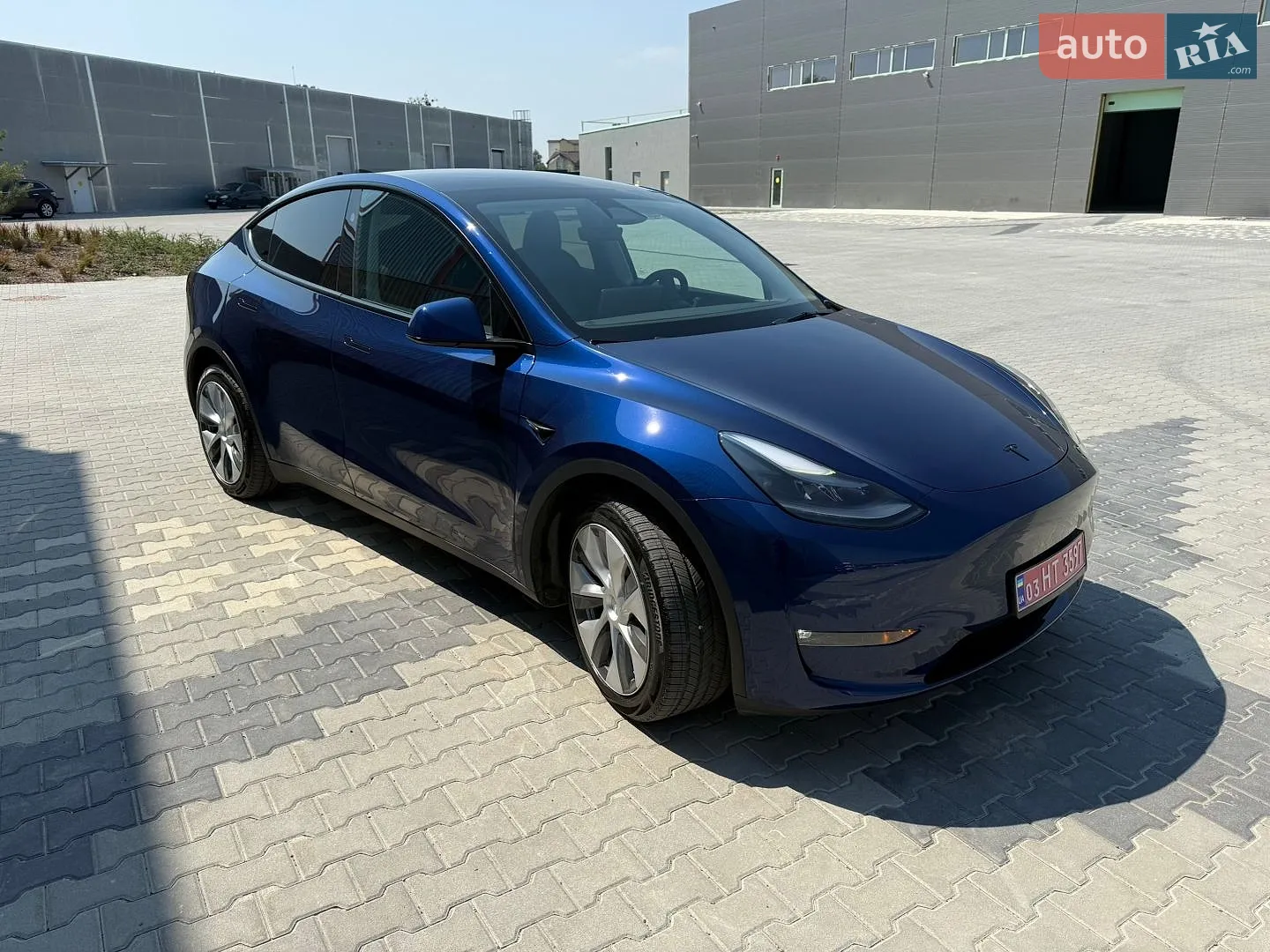 Tesla Model Y, 2023