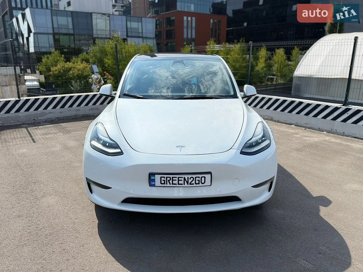 Tesla Model Y, 2022