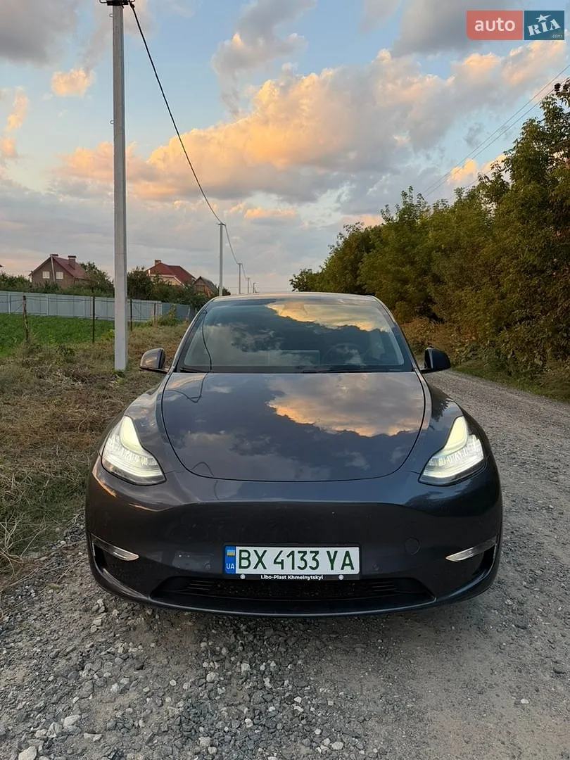 Tesla Model Y, 2020