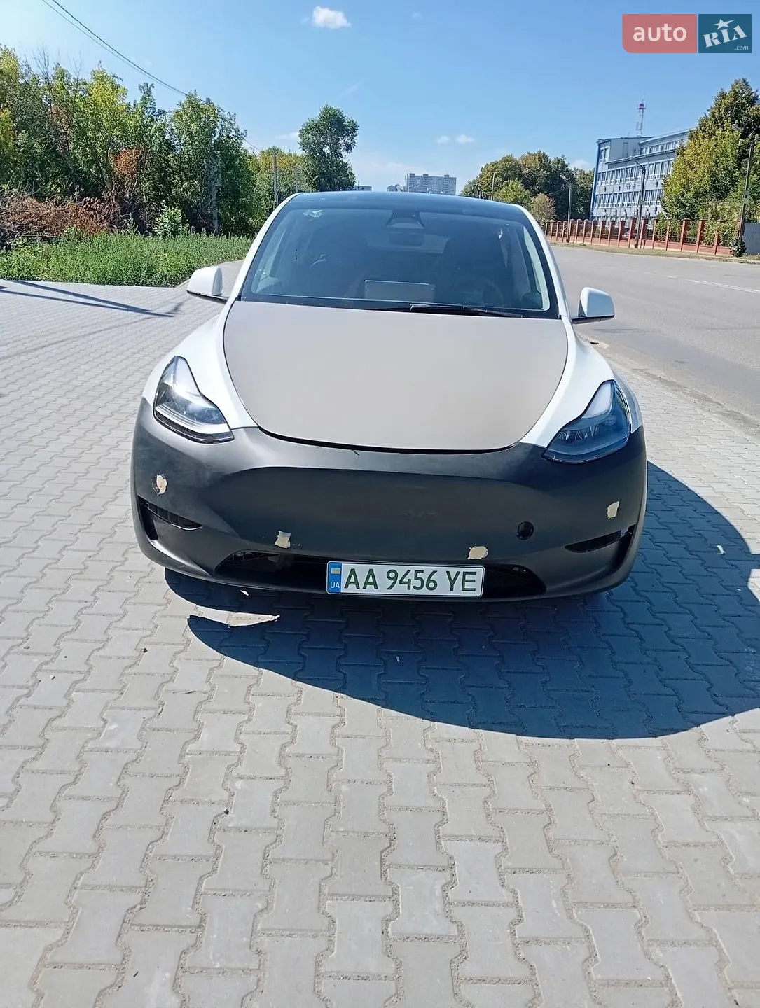 Tesla Model Y, 2023