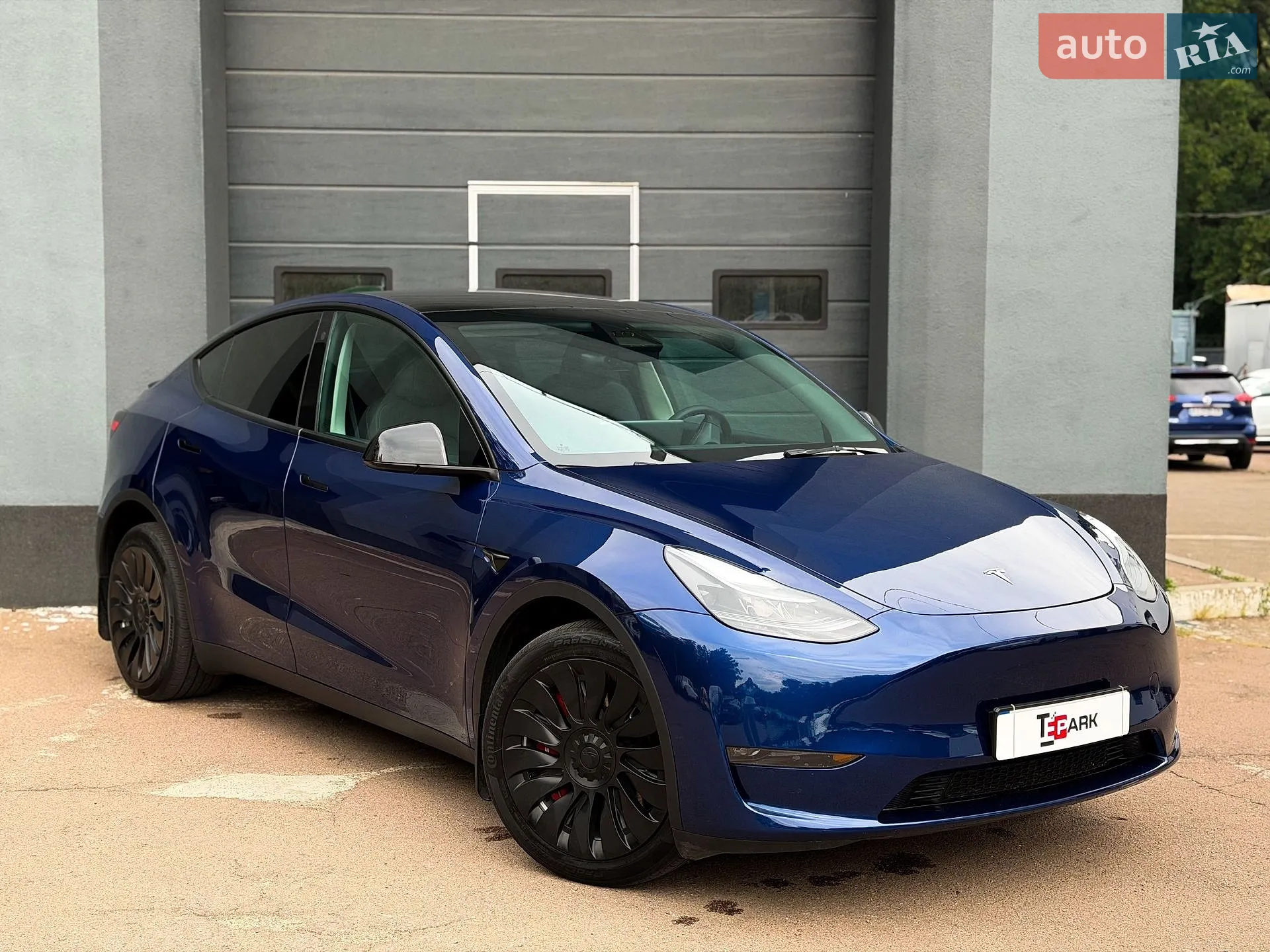 Tesla Model Y, 2022