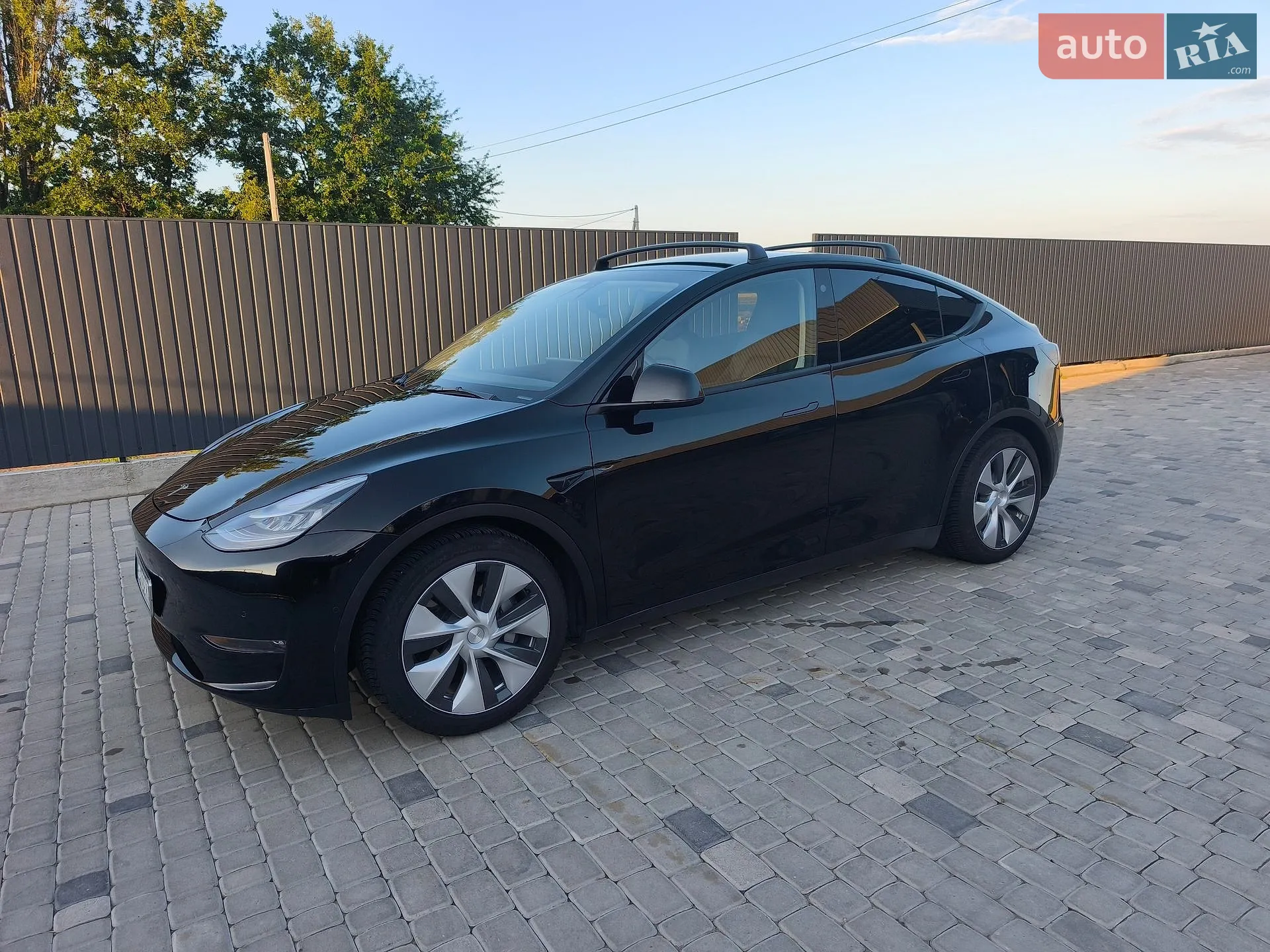 Tesla Model Y, 2022