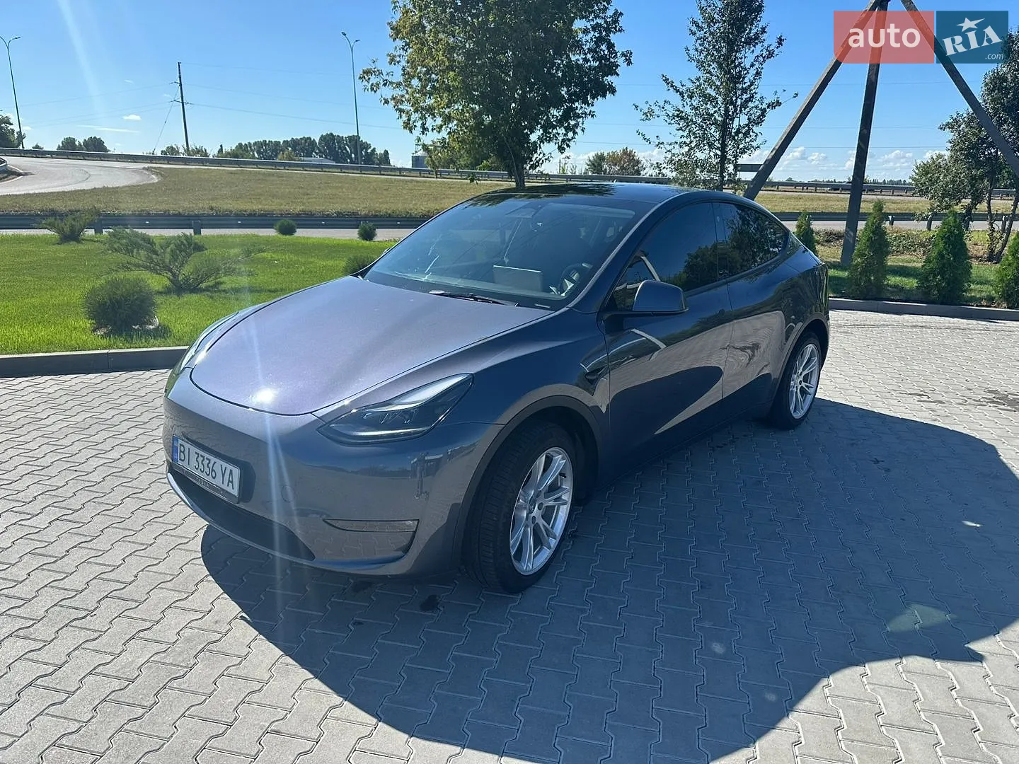 Tesla Model Y, 2023