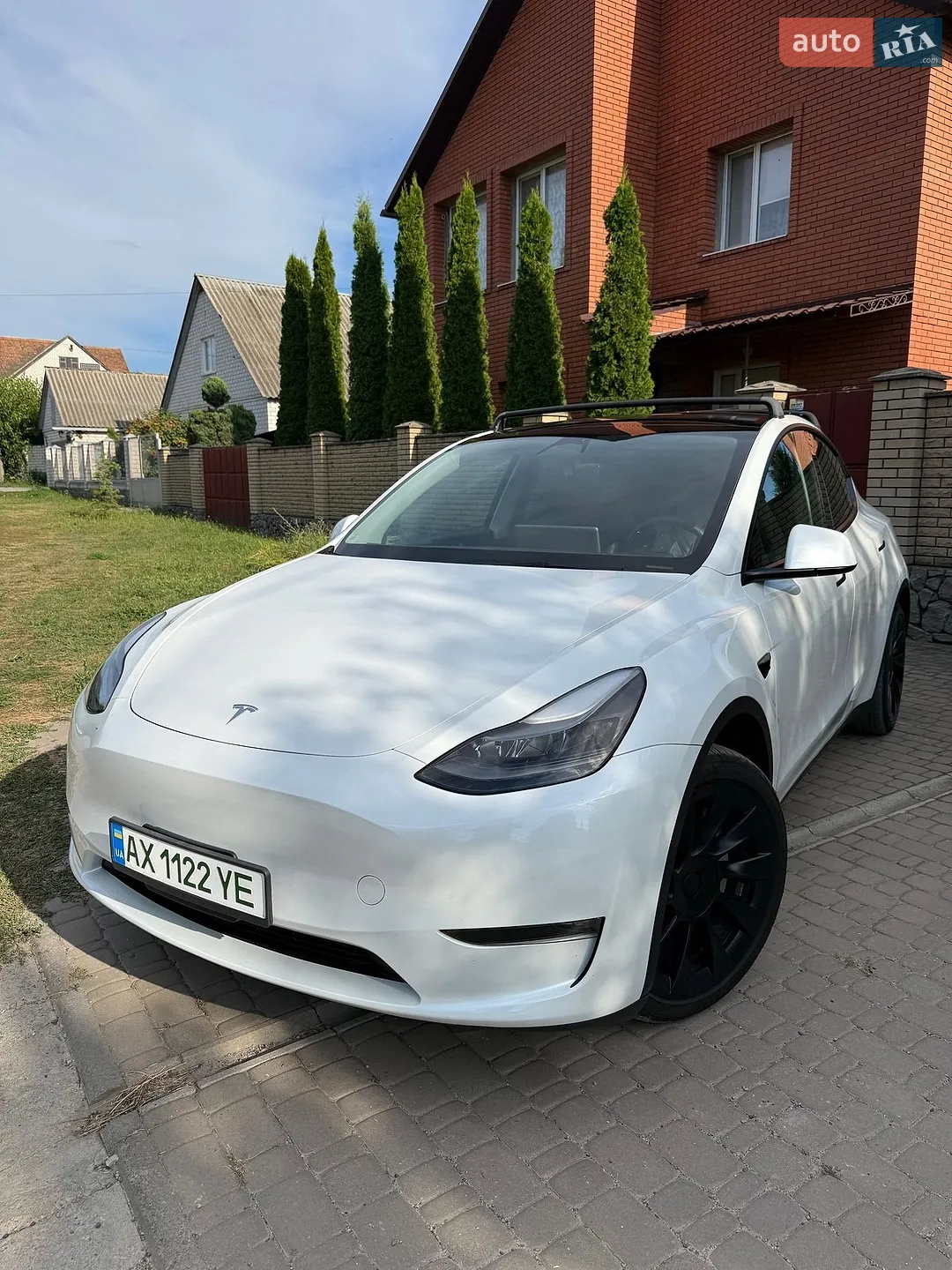 Tesla Model Y, 2023