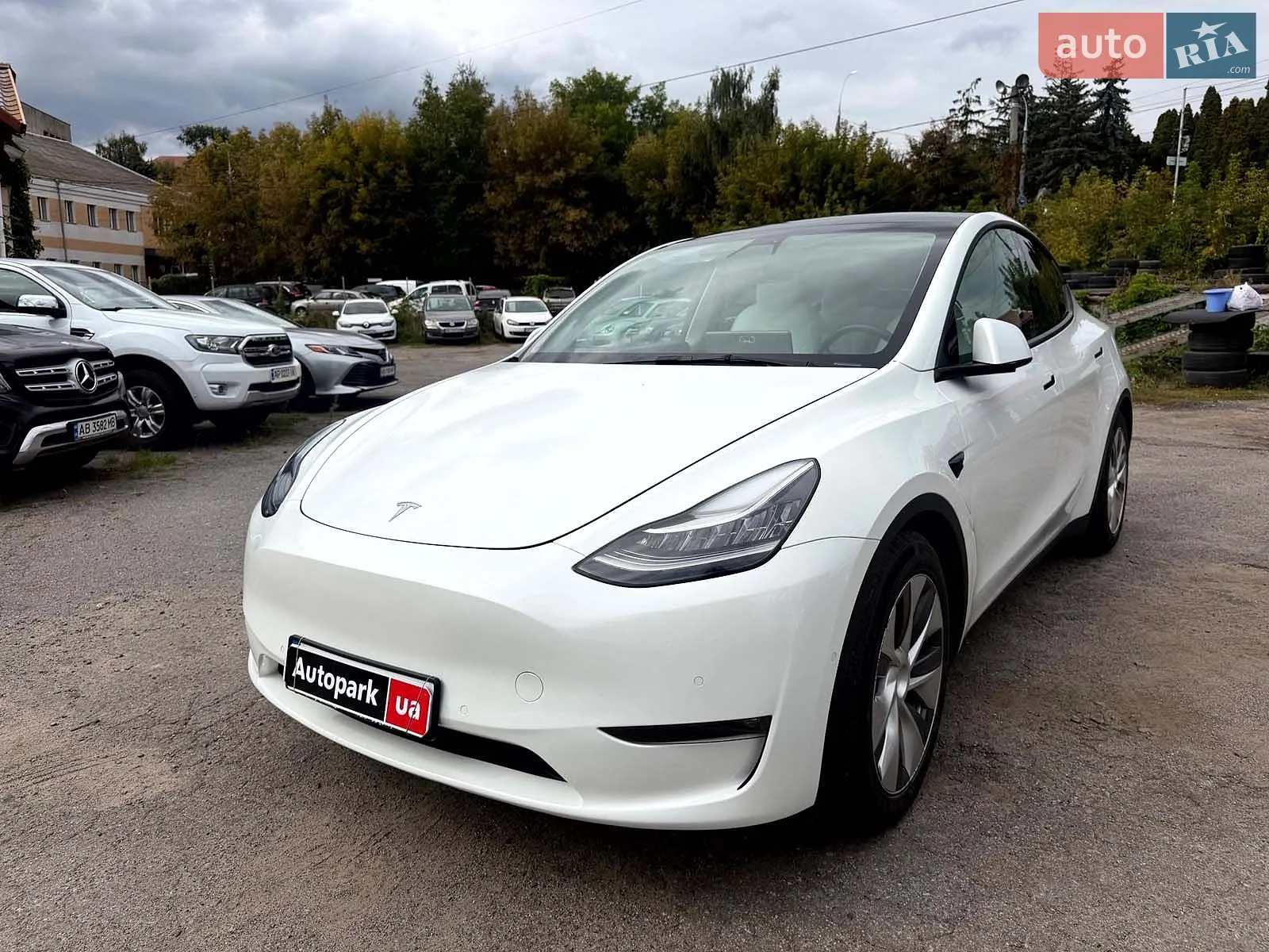 Tesla Model Y, 2021