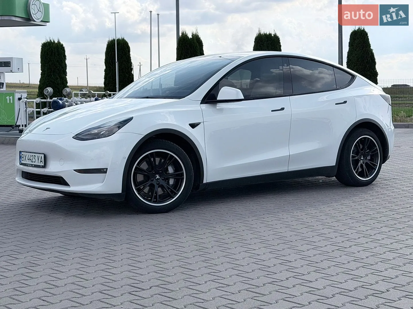 Tesla Model Y, 2021