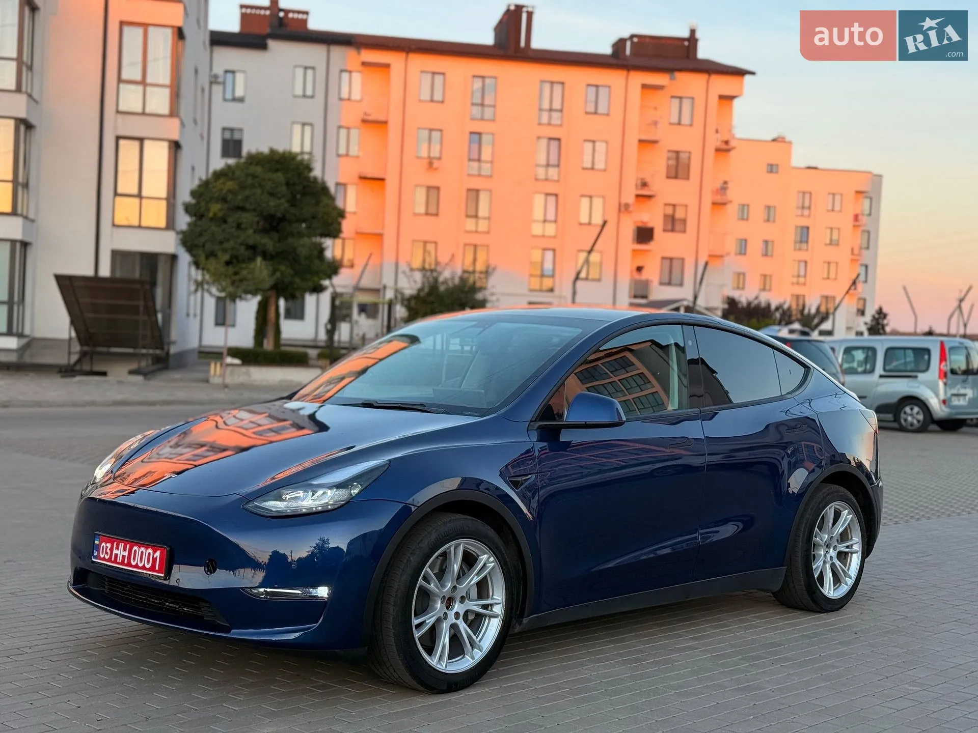 Tesla Model Y, 2020