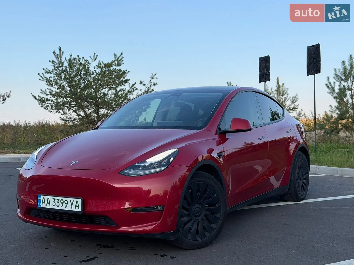 Tesla Model Y, 2022