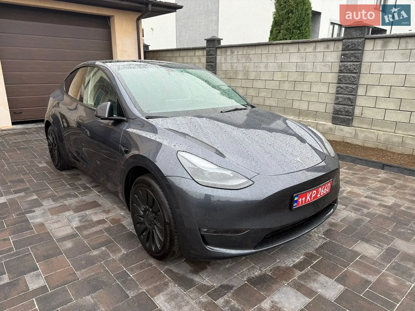 Tesla Model Y, 2023