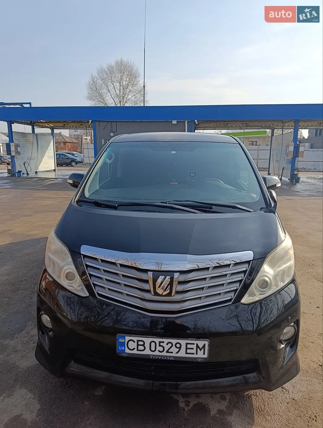 Toyota Alphard, 2011
