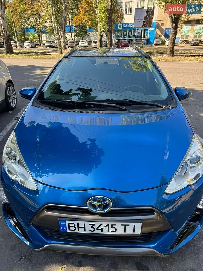 Toyota Aqua, 2015