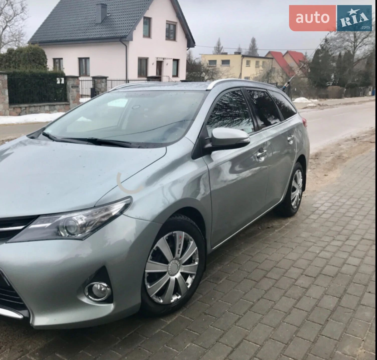 Toyota Auris, 2013
