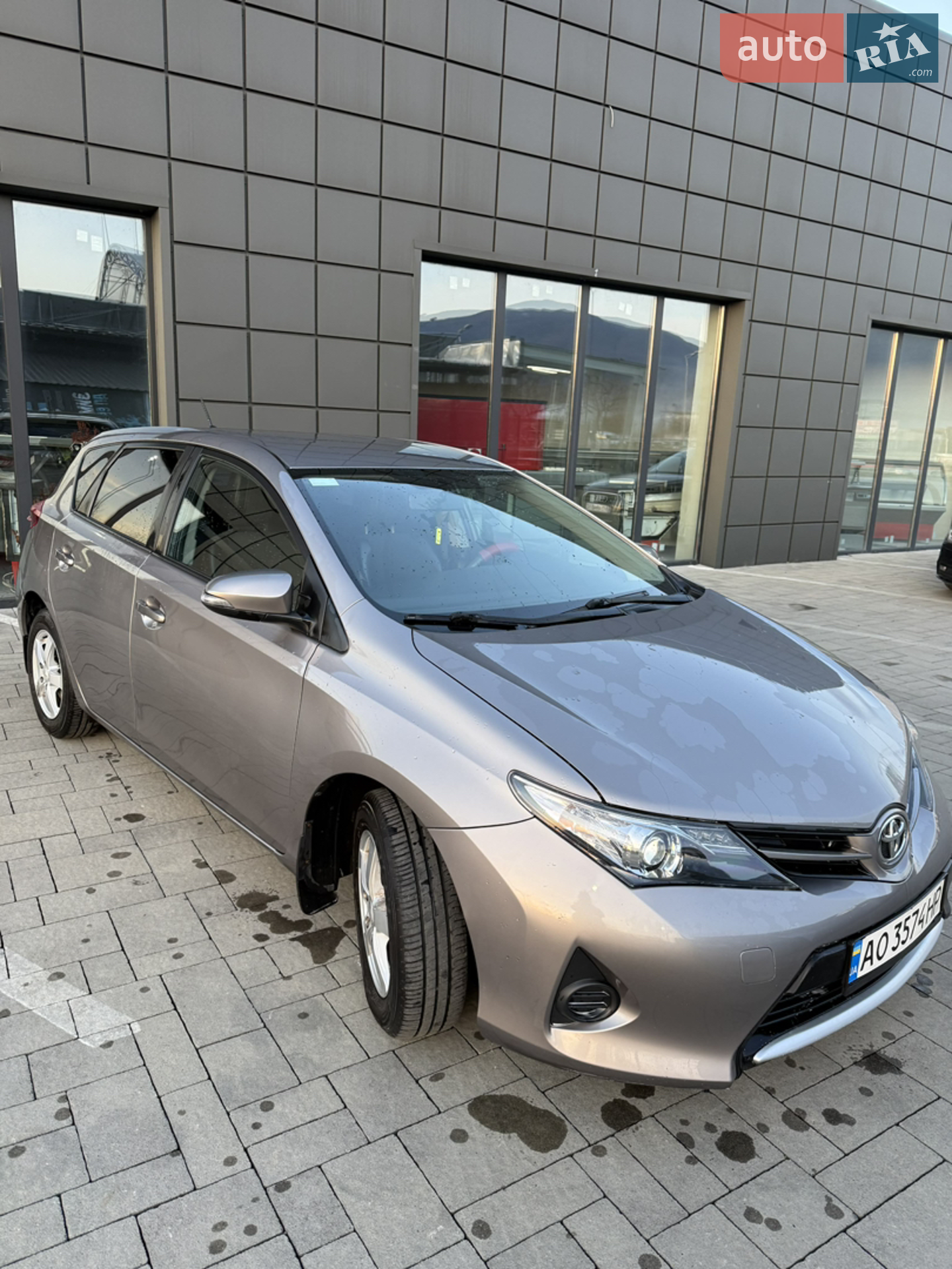 Toyota Auris, 2013