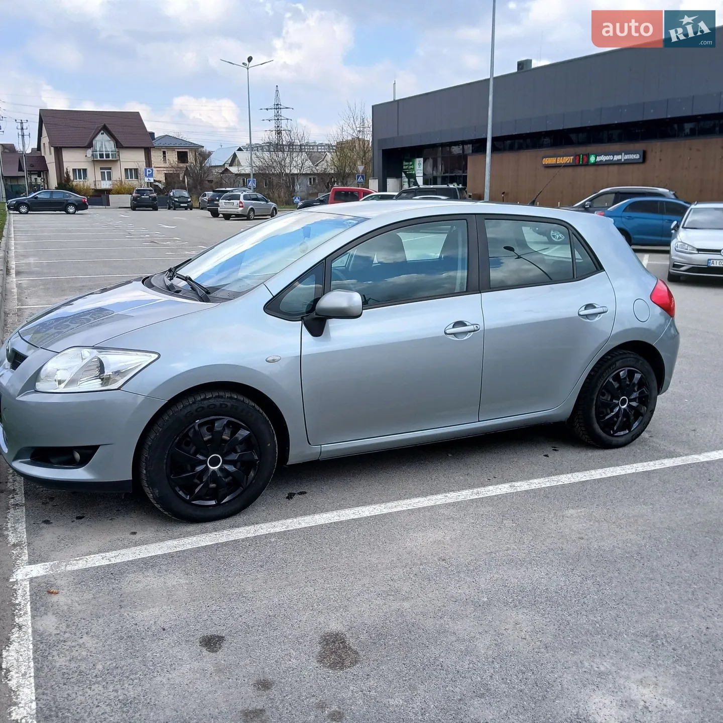 Toyota Auris, 2009
