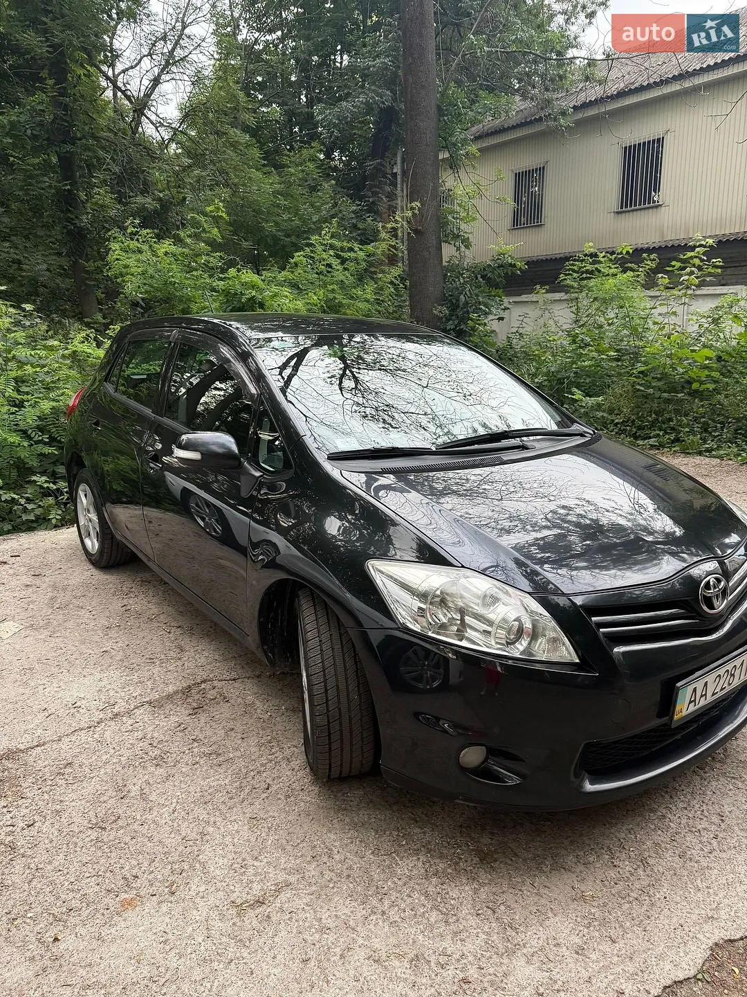 Toyota Auris, 2011