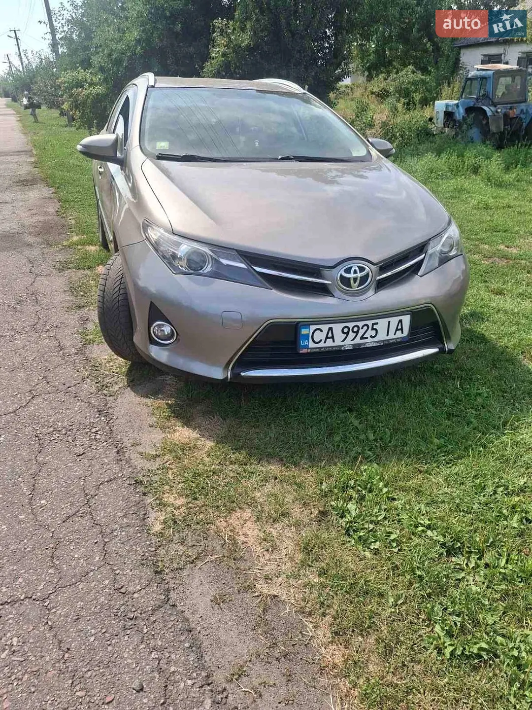 Toyota Auris, 2013