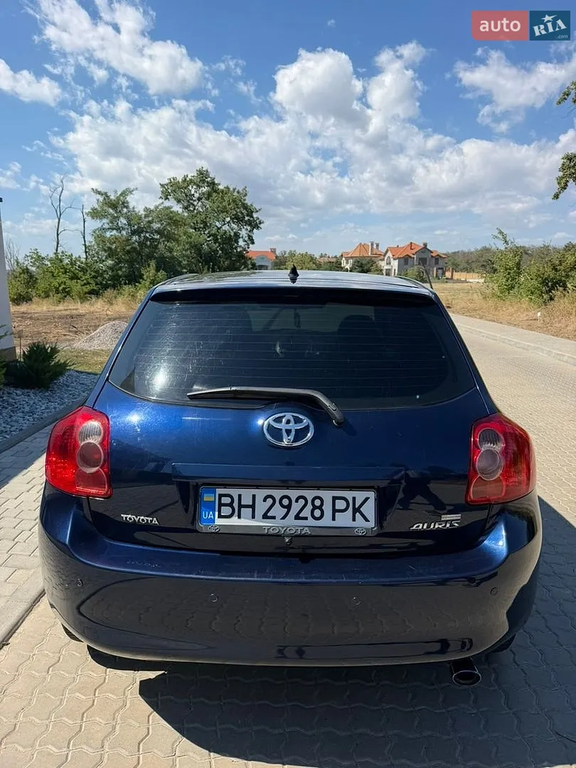 Toyota Auris, 2008