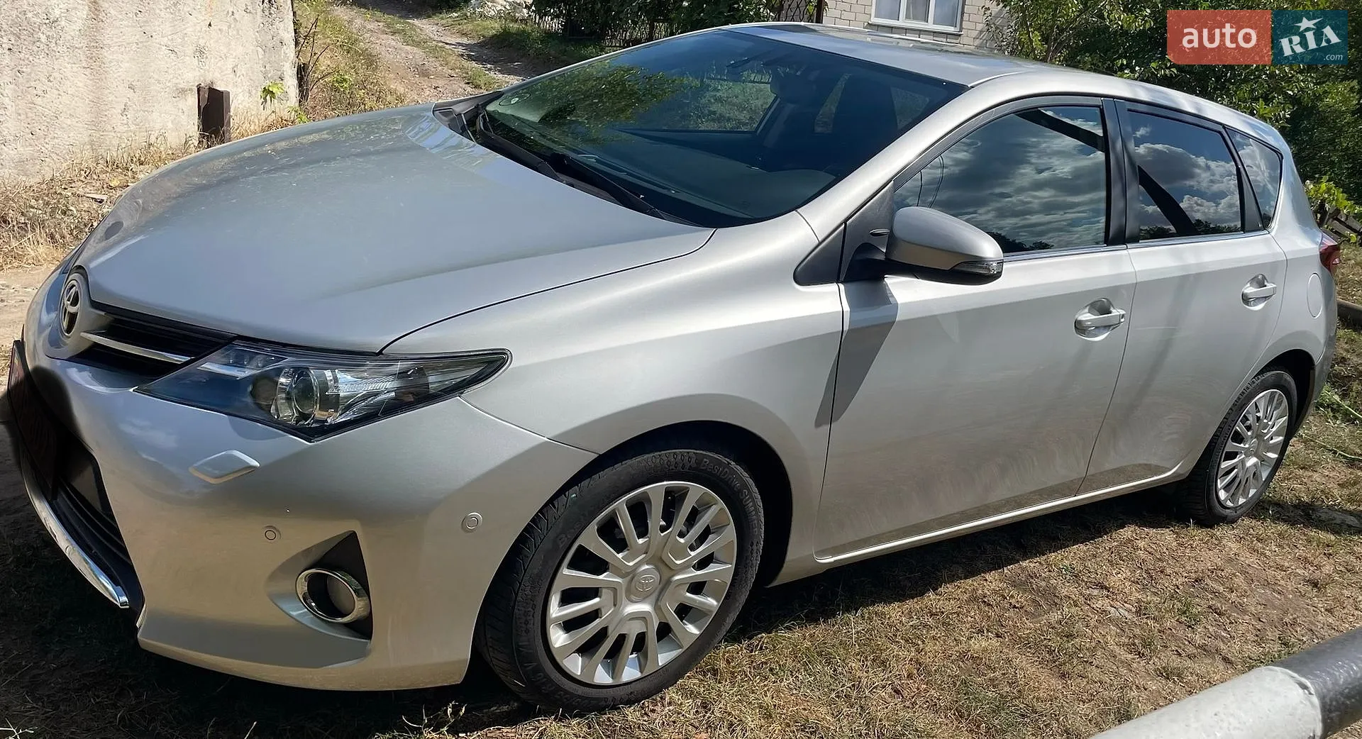 Toyota Auris, 2015