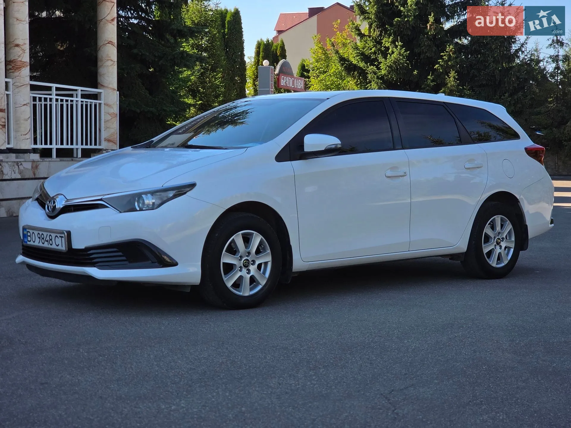 Toyota Auris, 2016
