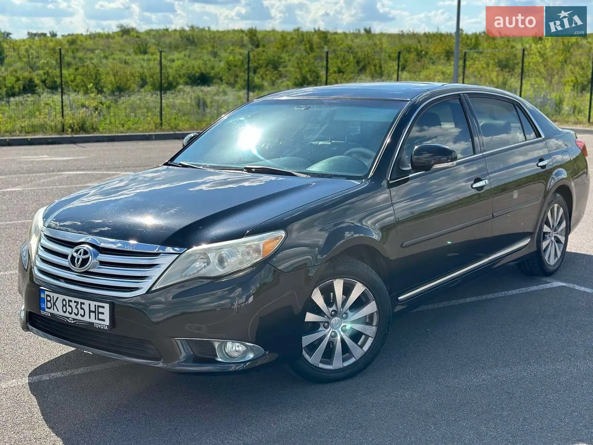 Toyota Avalon, 2011