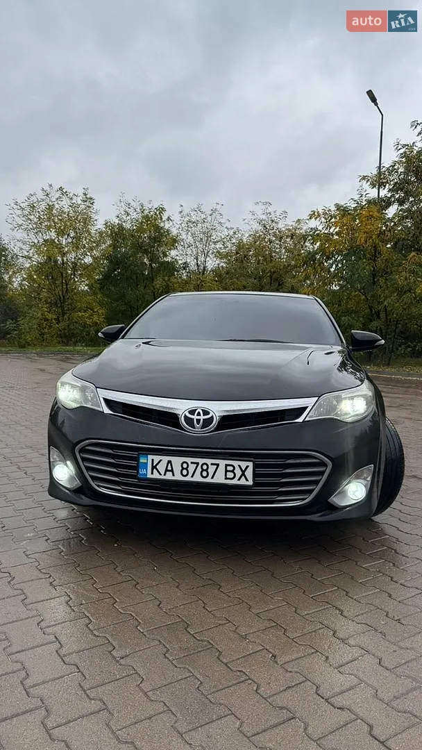 Toyota Avalon, 2013