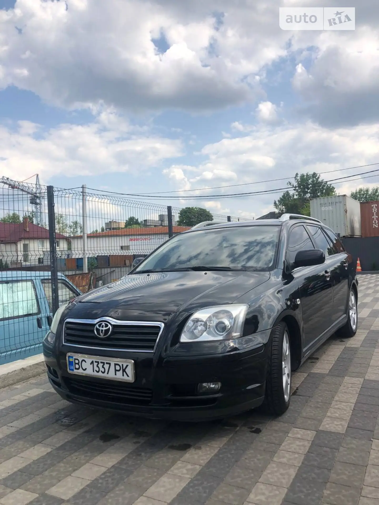 Toyota Avensis, 2004