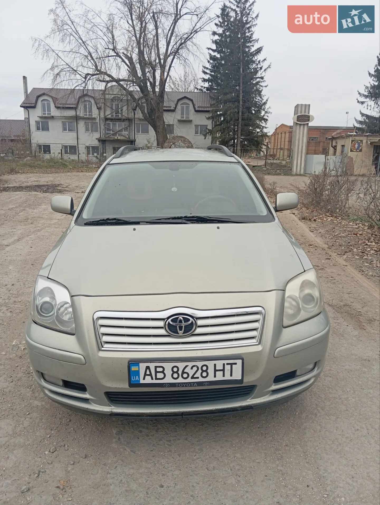 Toyota Avensis, 2004