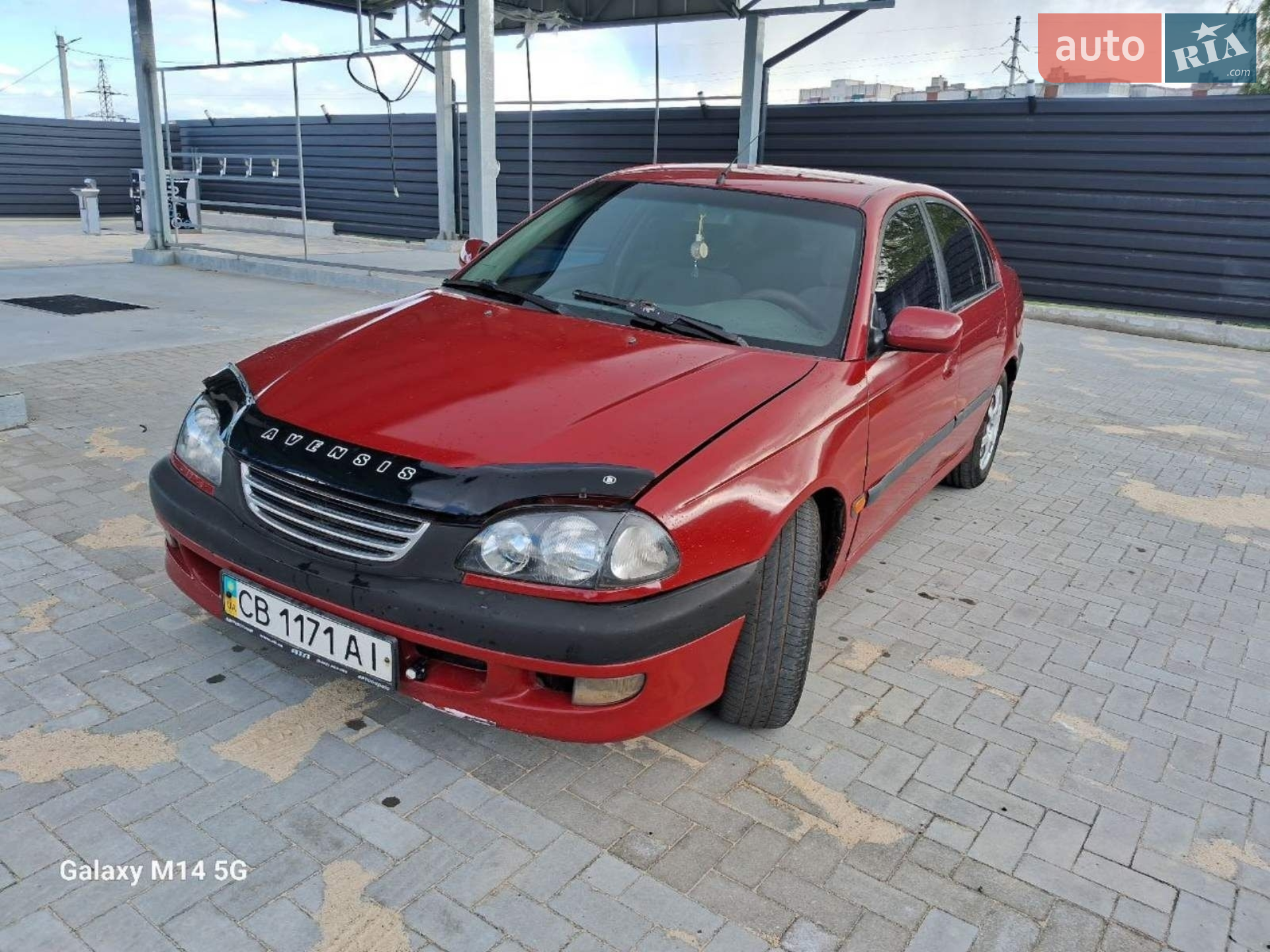 Toyota Avensis, 1998