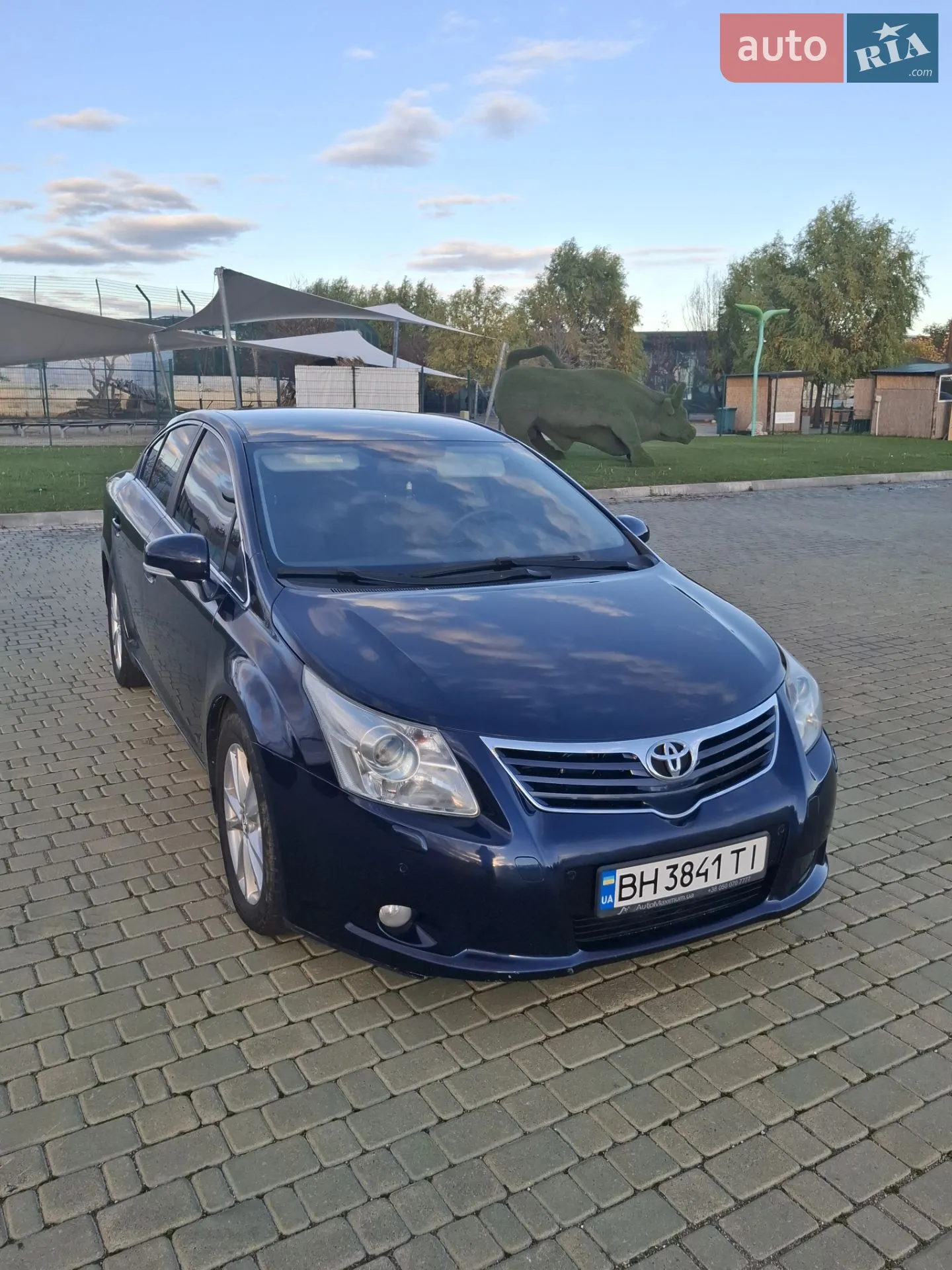 Toyota Avensis, 2011