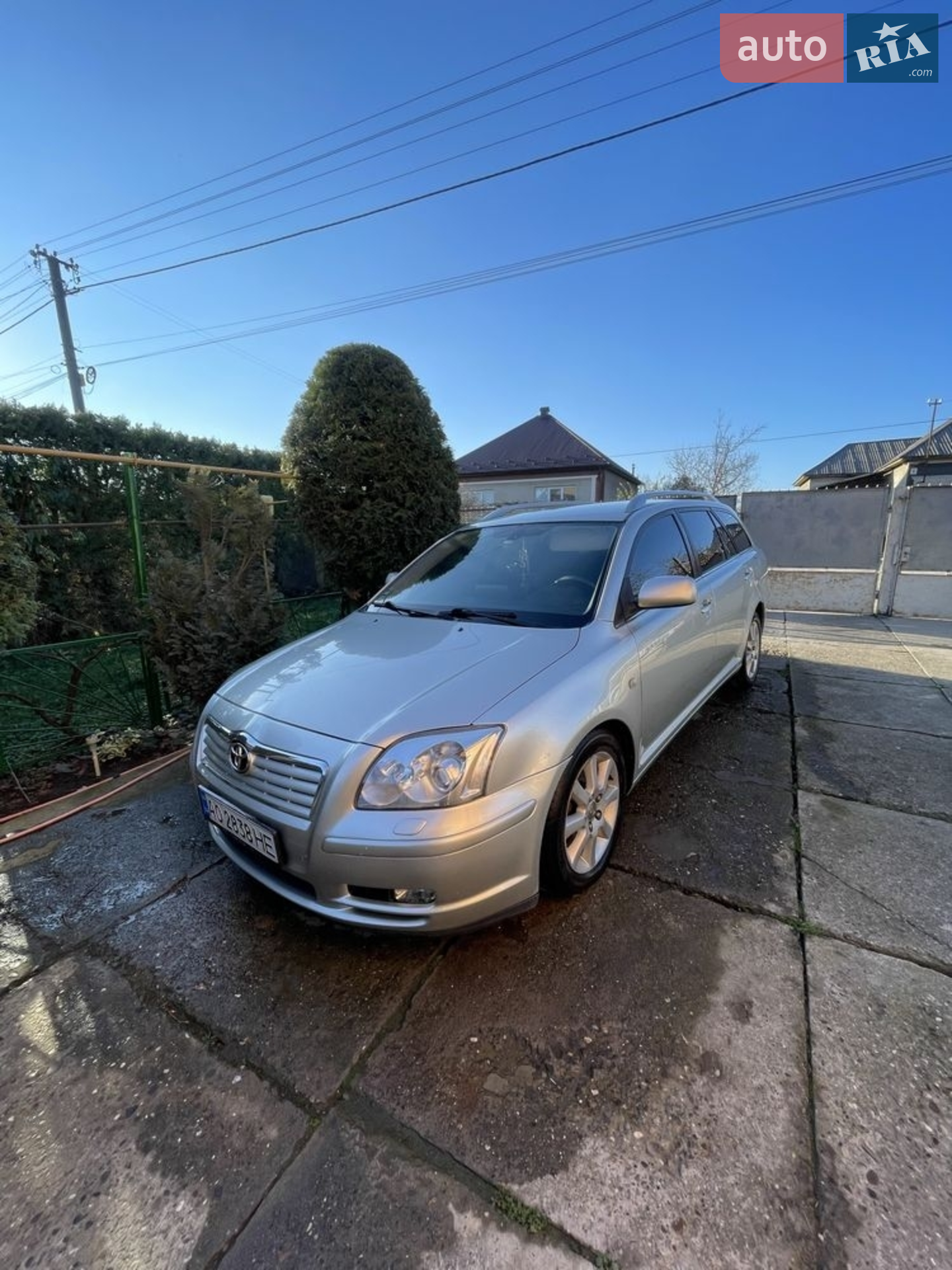 Toyota Avensis, 2005