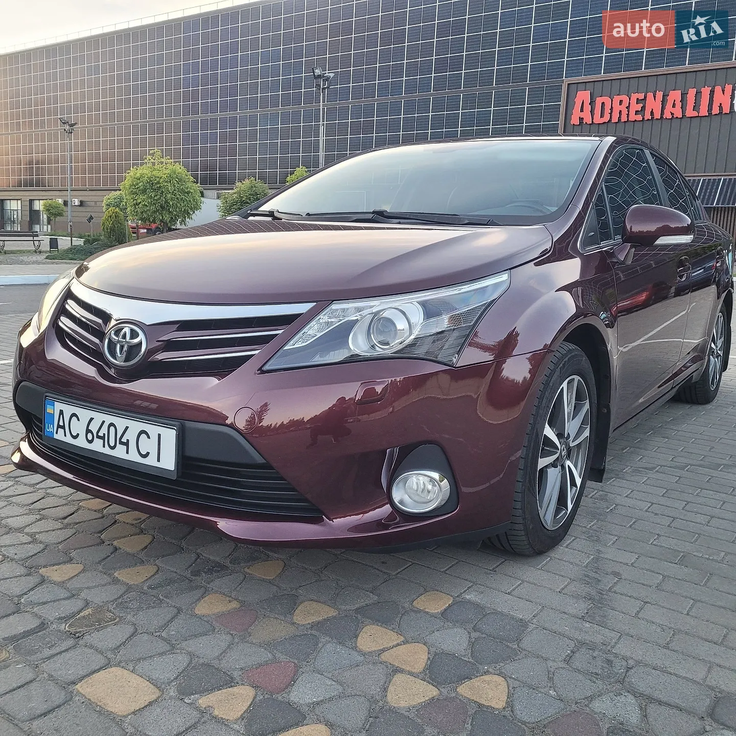 Toyota Avensis, 2012
