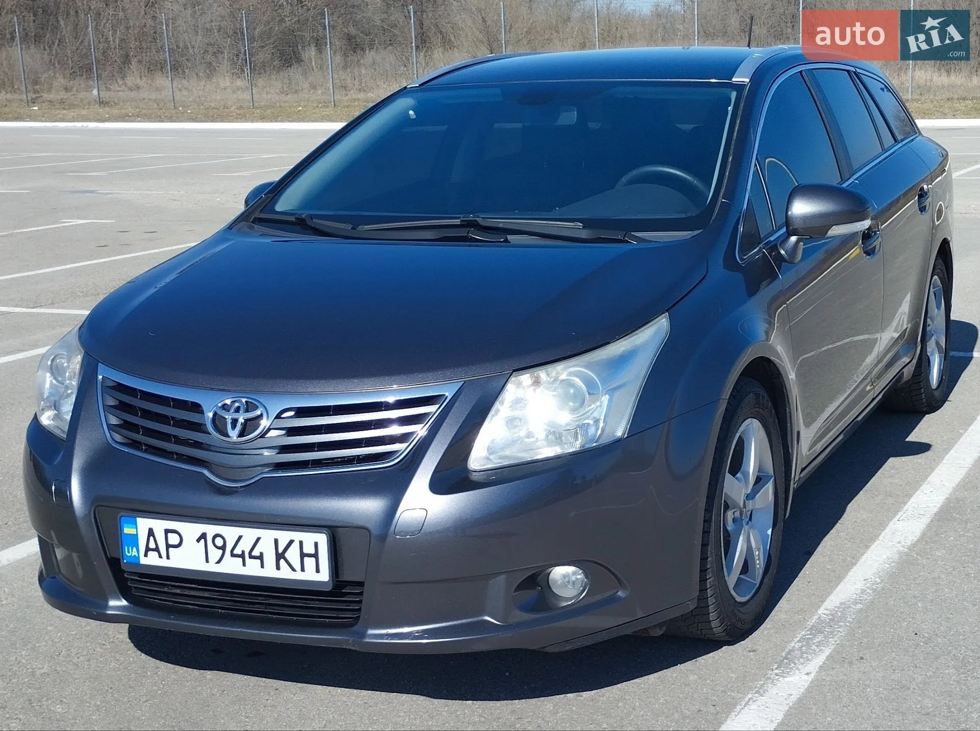 Toyota Avensis, 2011