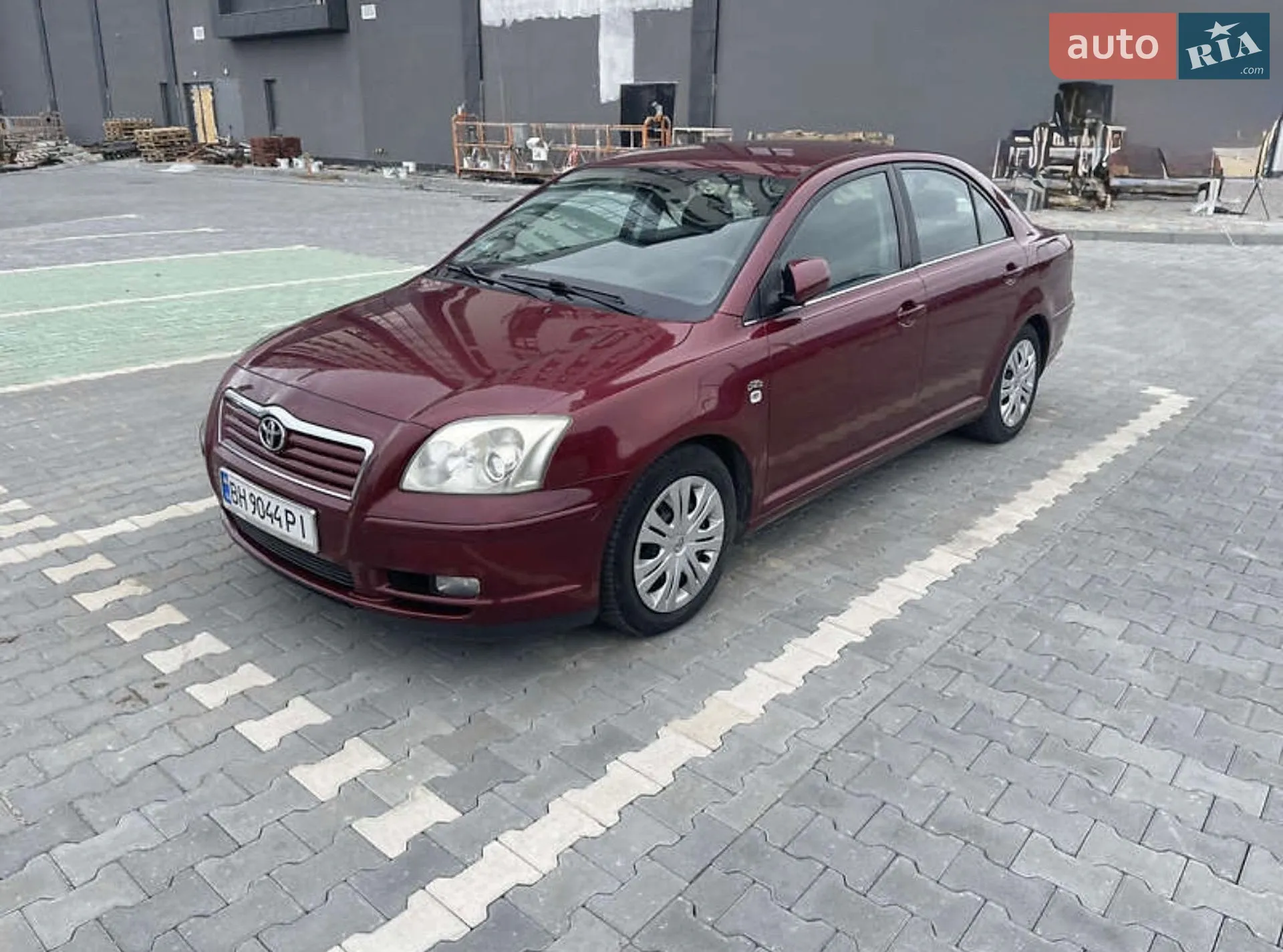 Toyota Avensis, 2003