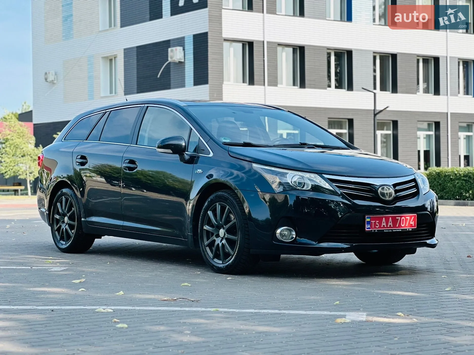 Toyota Avensis, 2012