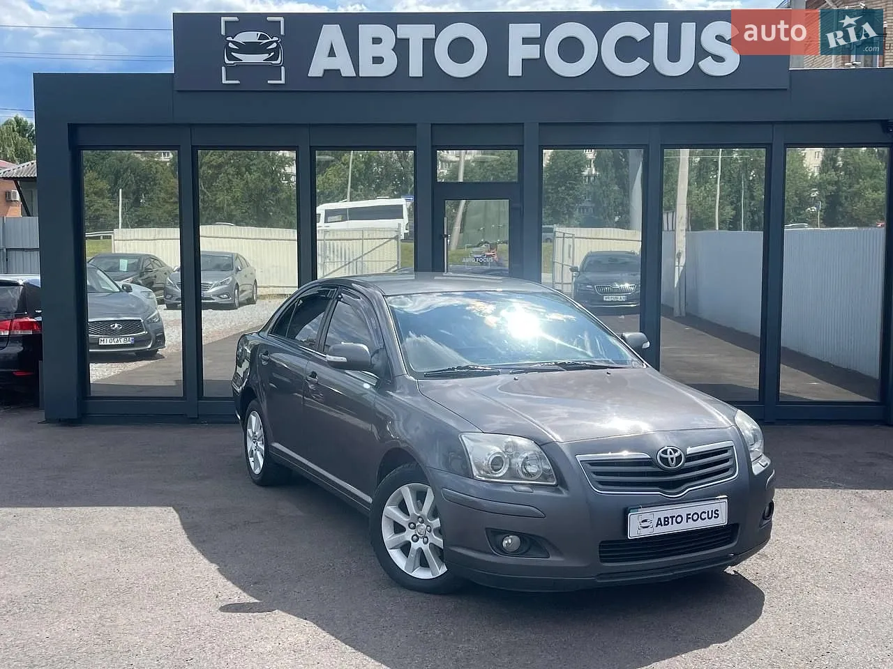 Toyota Avensis, 2008