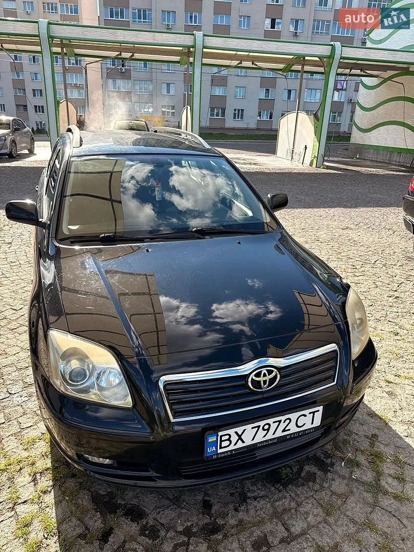 Toyota Avensis, 2005