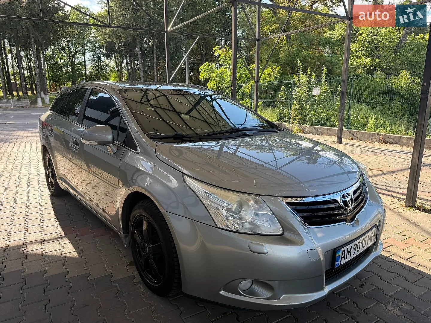 Toyota Avensis, 2010