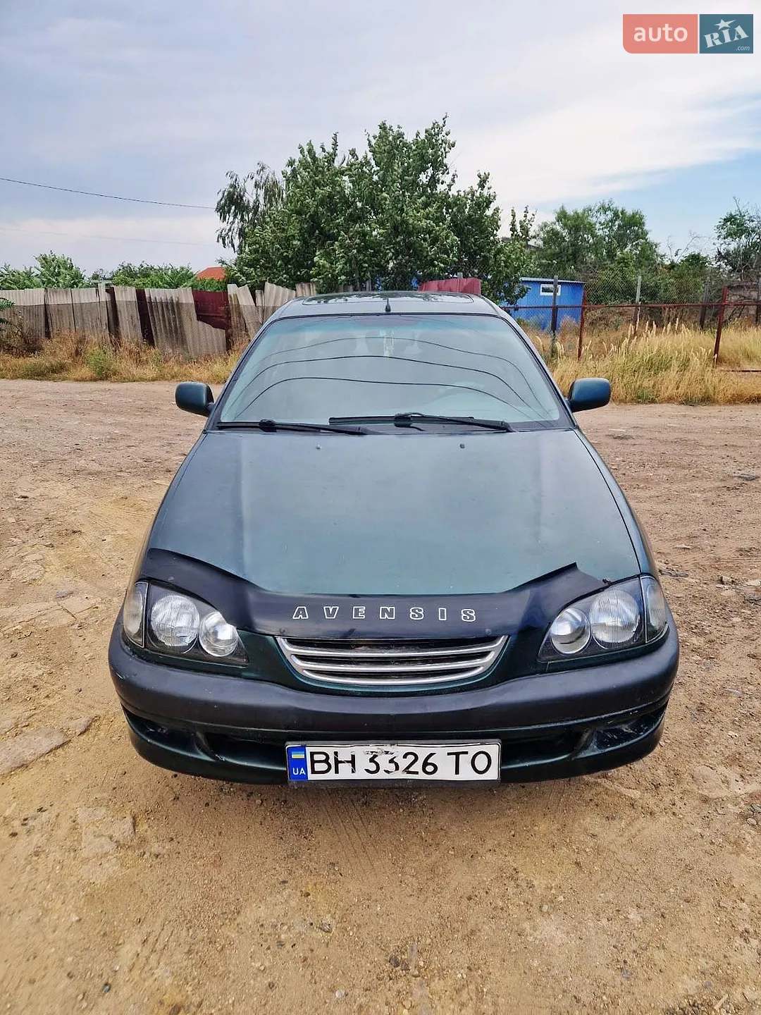 Toyota Avensis, 1998