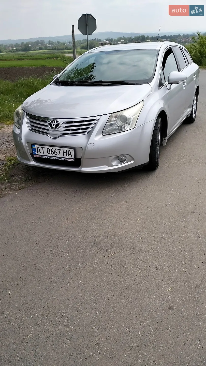 Toyota Avensis, 2010