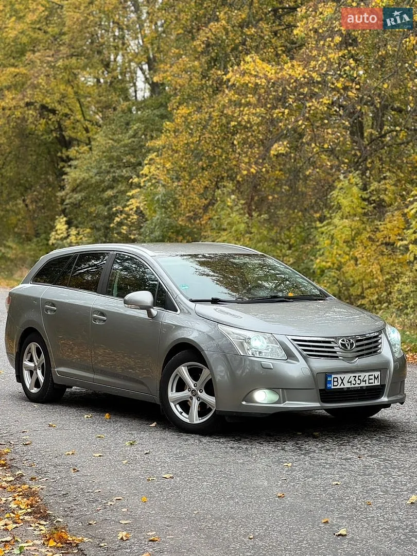 Toyota Avensis, 2011