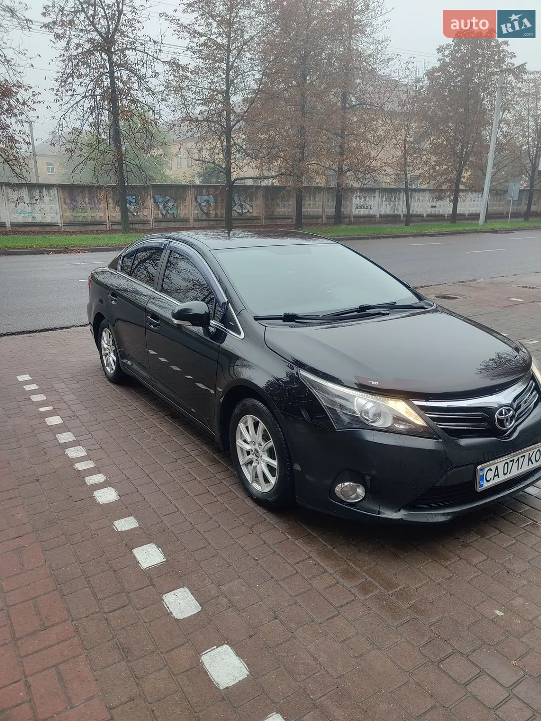 Toyota Avensis 2014 — 1