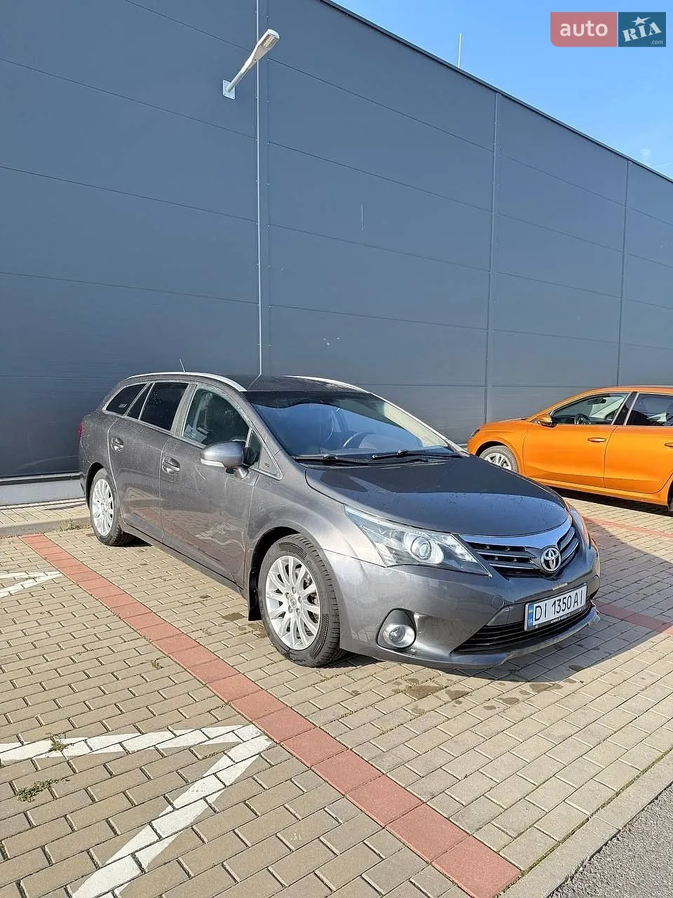 Toyota Avensis, 2012