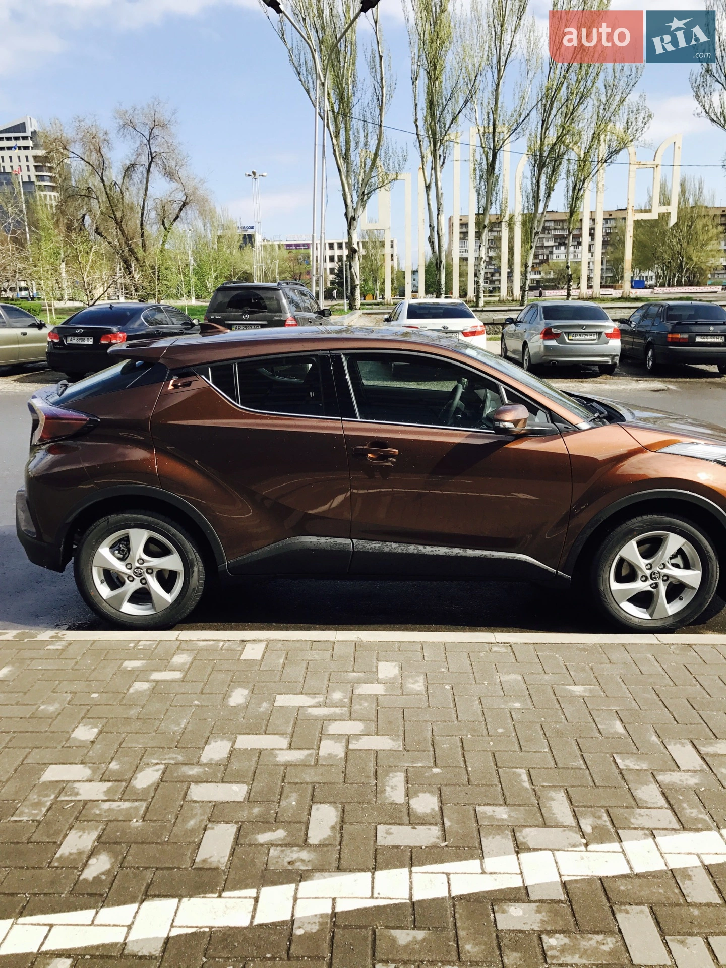 Toyota C-HR, 2017