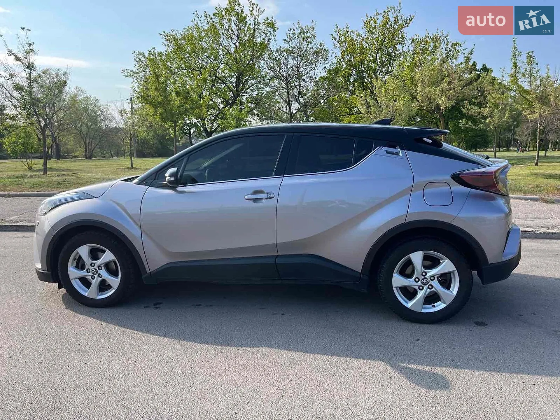Toyota C-HR, 2017