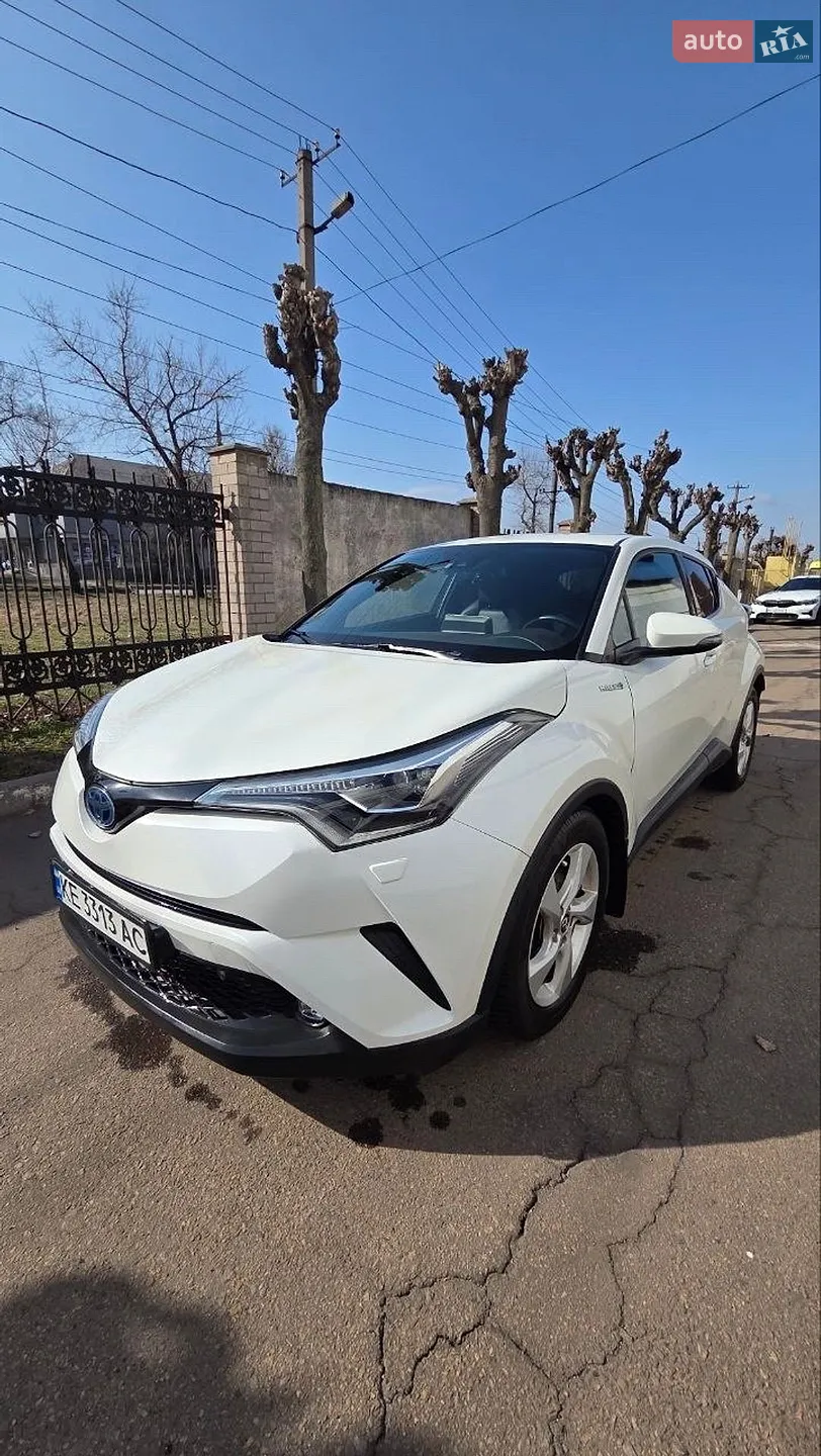 Toyota C-HR, 2018
